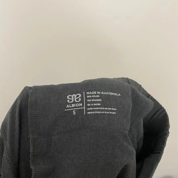 Albion Fit The Jetsetters Gray Jogger Pants Size Small - Picture 3 of 6